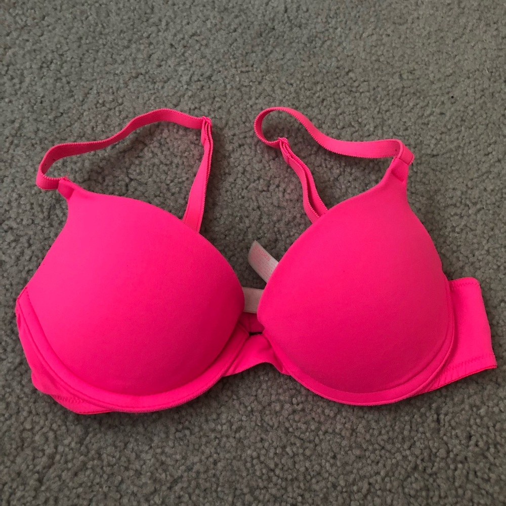 PINK bra in perfect condition